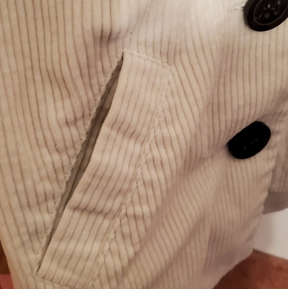 Jacket - Picture 2 of 4